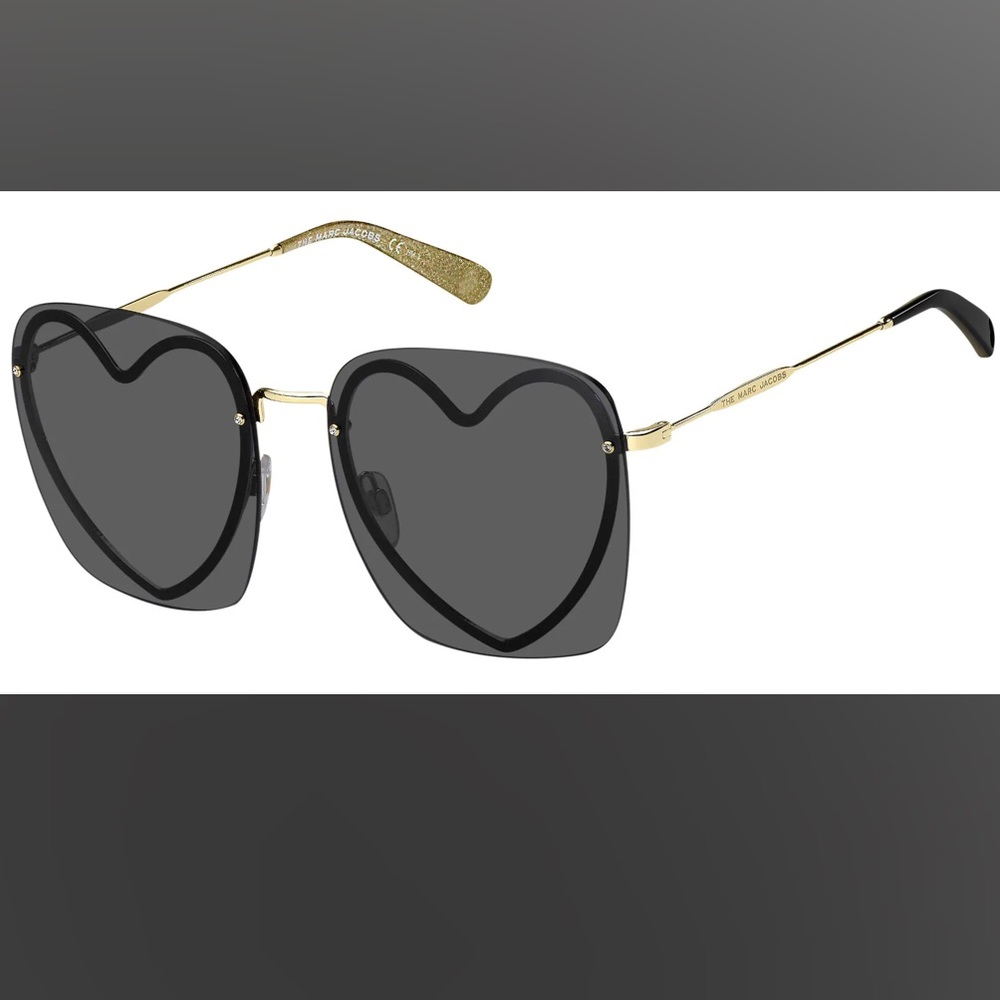 MARC JACOBS Heart Sunglasses